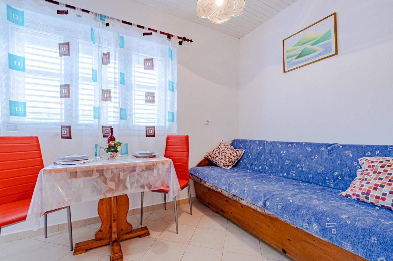 Apartment Ruzica *